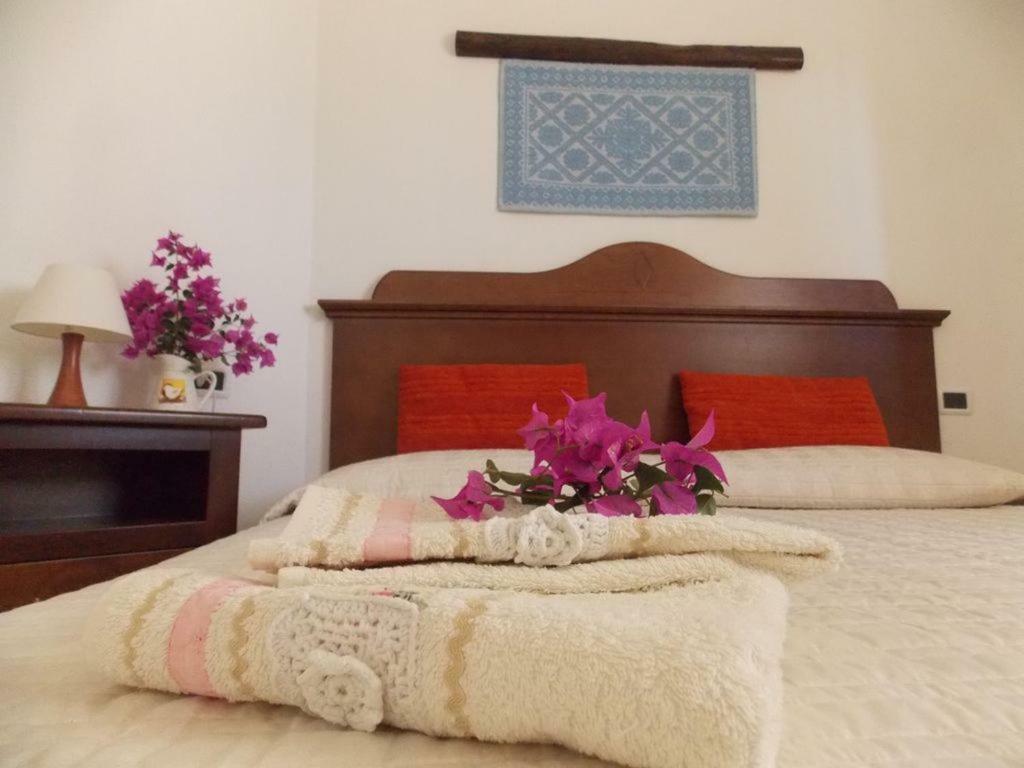 Casa In Riva Al Mare Apartment Кала Гононе Екстериор снимка